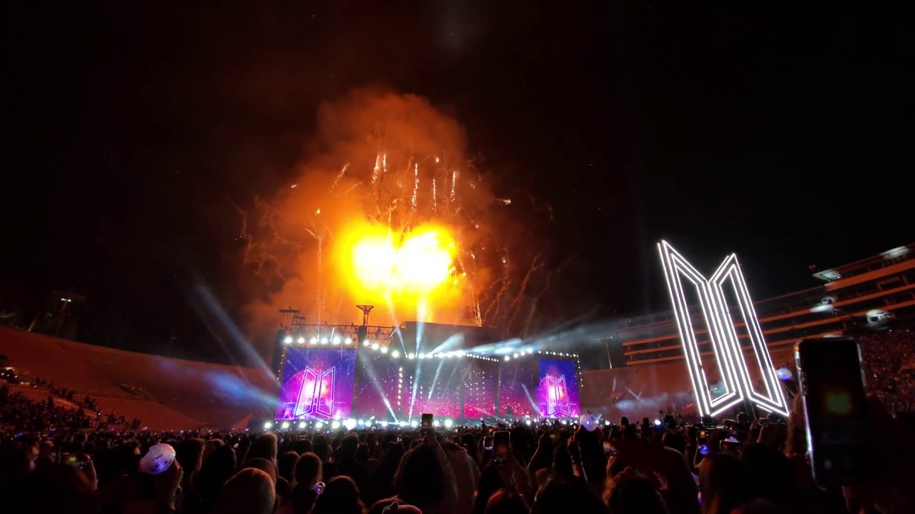 [4K] BTS - MIKROKOSMOS , BTS SIGN , FIREWORKS (SPEAK YOURSELF TOUR ROSE BOWL DAY 1 LA 190504) FANCAM