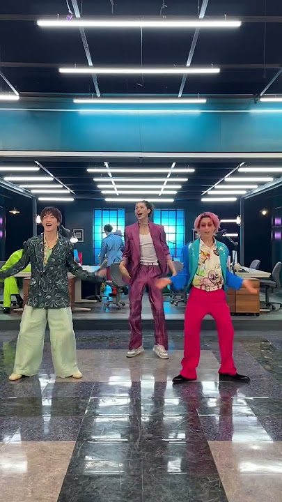 #Dangerholic Dancing in our  Outfits③ #深澤辰哉 #ラウール #佐久間大介 #SnowMan