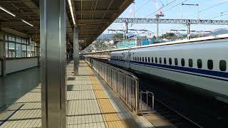小田原駅を通過する東海道新幹線N700系 F3編成(N700A)