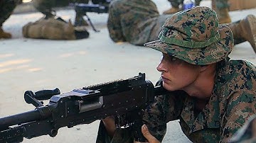 US Marines Use M240B Machine Guns in Exercise Resolute Dragon 25
