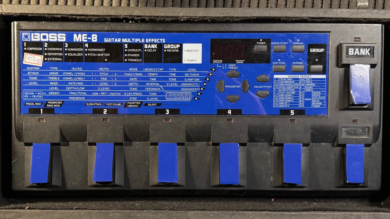 Boss ME-8 pedalboard - YouTube