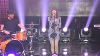 Carly rae jepsen live in Starfloor 2013 !!