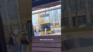 Alles Goed Totdat Ik Bij De Kantine Kom