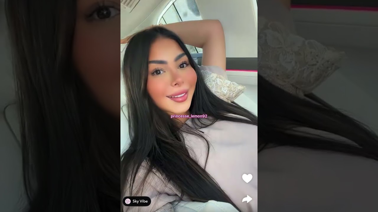 Maeva Ghennam partage un restaurant avec un buffet extraordinaire à Dubaï sous les missiles 