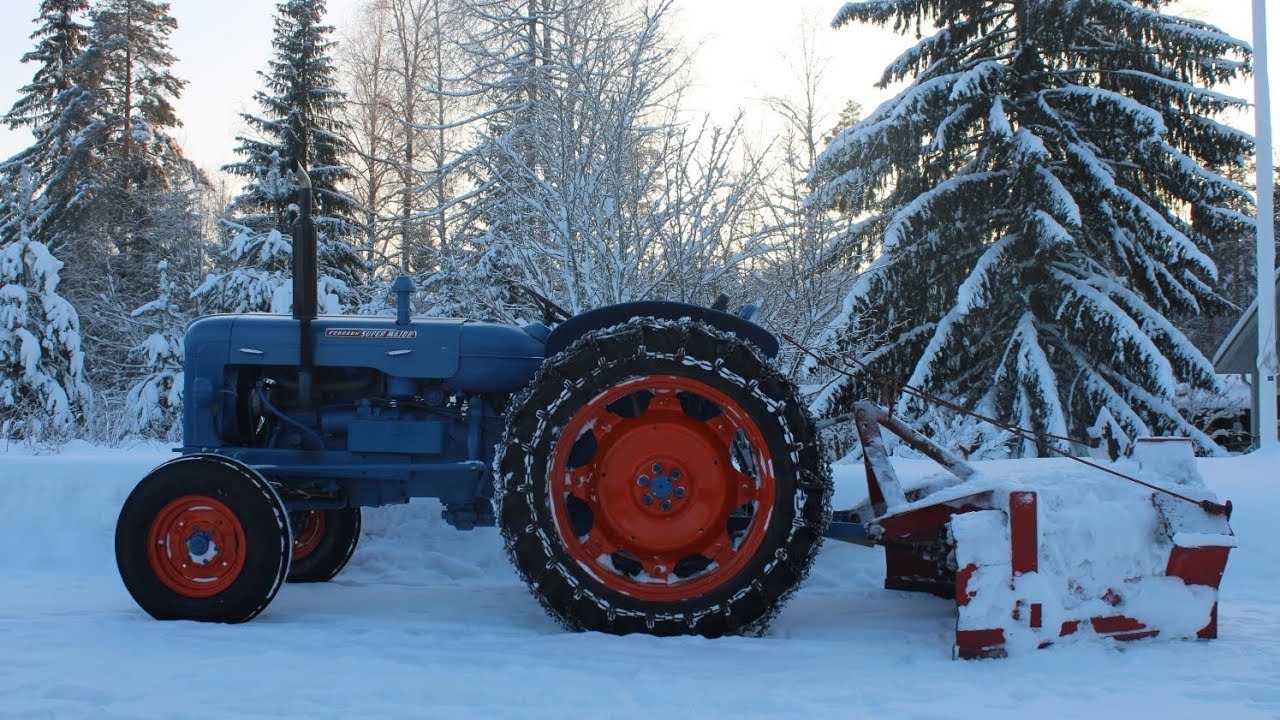 Fordson Super Major Linkousta/ Snowblowing