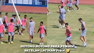 Para Pemain Persib Mendapat Menu Latihan Fisik Gotong Royong Menjaga Kekompakan Tim