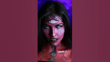 PINK WITCH BODYPAINT ARTISTIC GEMINI 