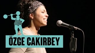 Özge Cakirbey – Mondmann