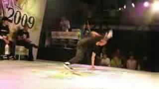 Bboy ATA VS Bboy Differ Monster Jam 20091