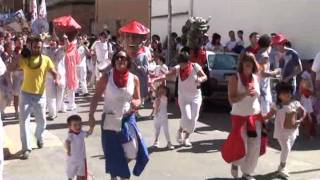 Fiestas de Azagra   07 09 11   Pasacalles con los Rrotundos parte 2
