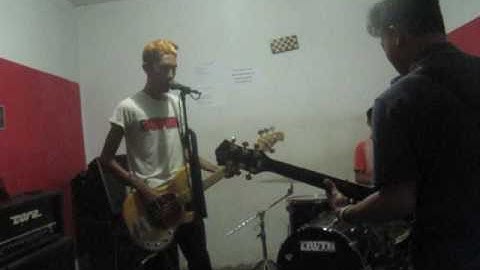 Oldman45-makin rusak negaraku (cover superriots)