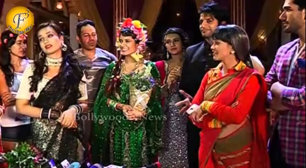 Melanie Nazareth celebrates birthday with the cast of 'Qubool Hai' Zee TV