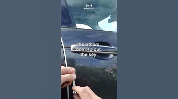 How To Gain Access To A 2018 Land Rover Discovery 5 Using The Emergency Key Blade