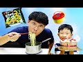 아빠 생일날 쇠고기 미역국 라면 요리놀이 예준이의 주방놀이 콩순이 밥솥 뽀로로 짜장면 Noodle Cooking Pretend Play Video for Kids