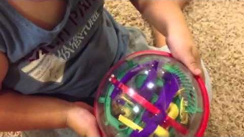 Perplexus rookie maze solved in 10 seconds by a 4 year old