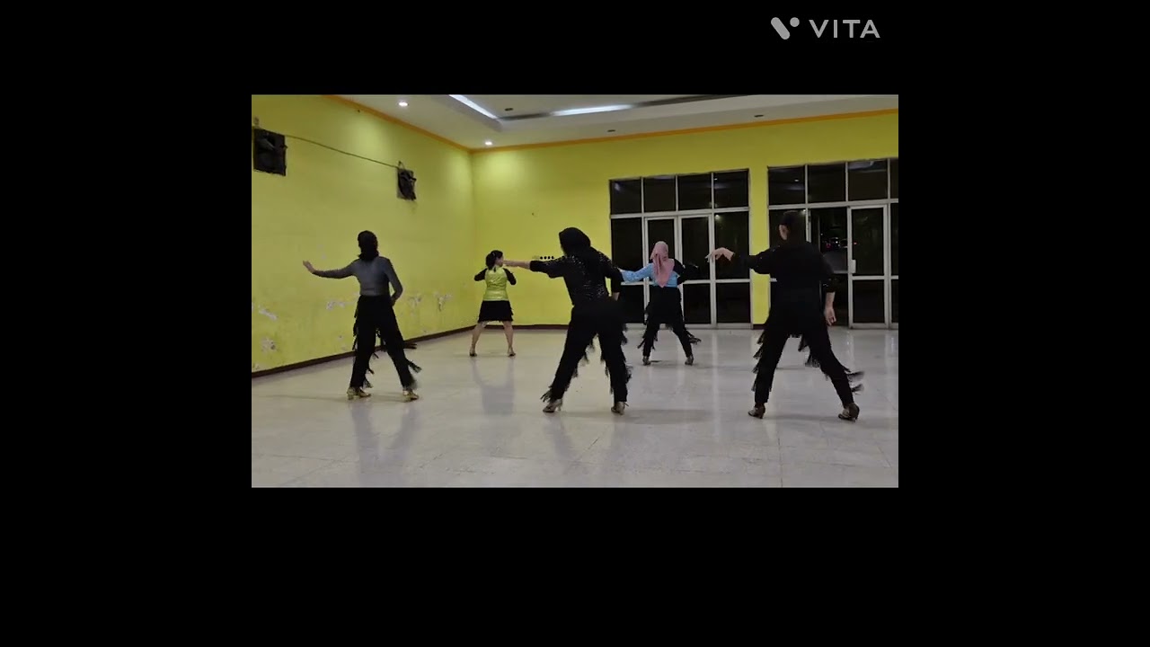 BEU BAI RAKA LINE DANCE  // HENNY SOEPONO (INA) 