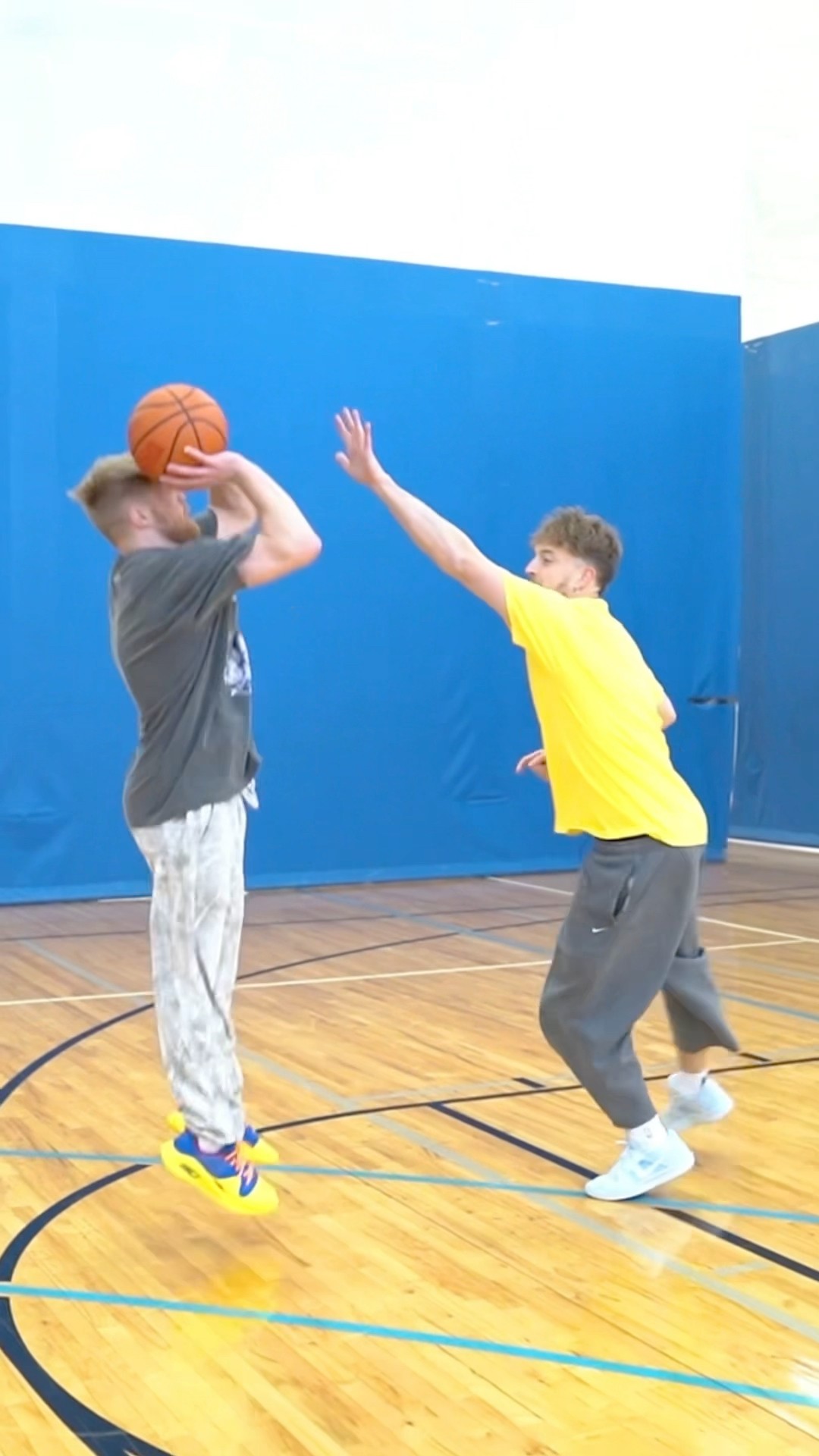 Every 1v1 I Win, The Defender Gets Taller!