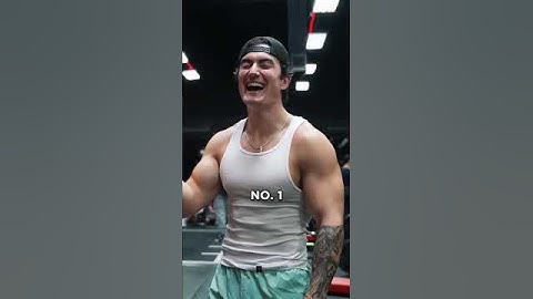 A Good Side Effect? (Female Bodybuilder 💊)