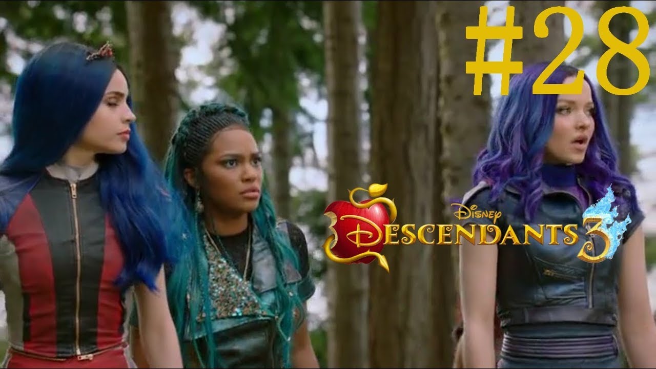 Descendants 3 - Le château d'Evie (Extrait VF) - YouTube