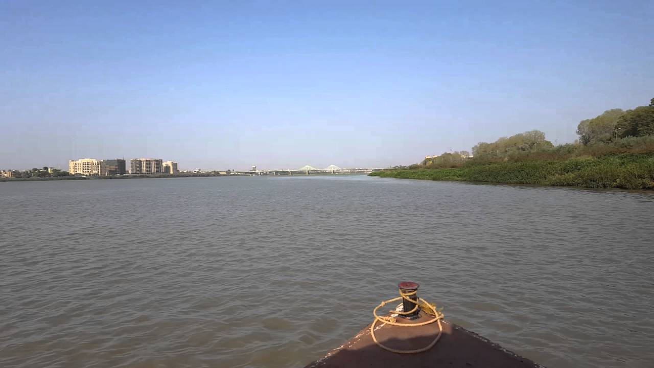 Boat ride on Nile River - YouTube