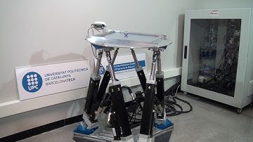 Stewart Platform: Ball and Plate with touchscreen control