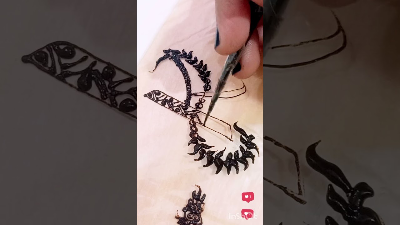 K 💜 Letter mehndi design|Alphabet Henna tattoo 