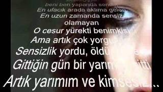 ÖZLEM ÖZDİL - YARALAR BENİ Resimi