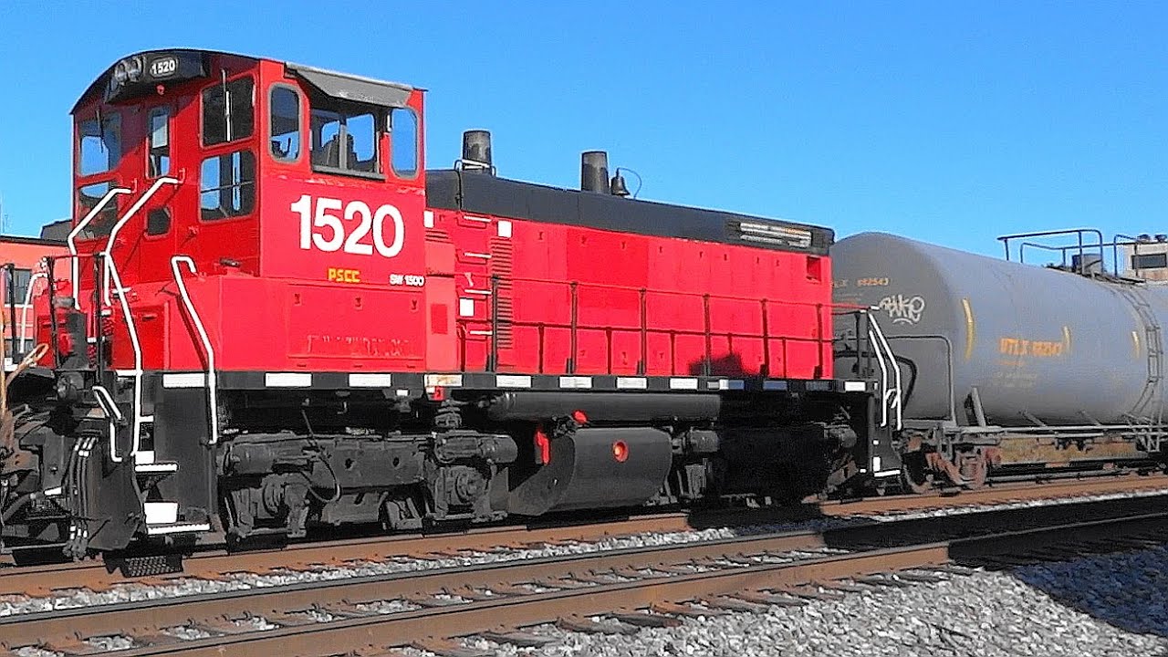 CSX Freight Train Hauls PSCC Switcher Thru Baltimore City - YouTube