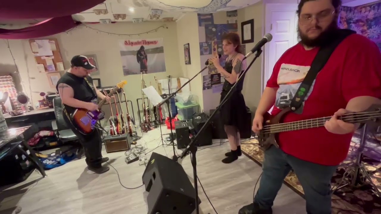 Jaime Lee - Alexander Flexman/Striped Jumperr (Live at MORSAMOUR Studios)