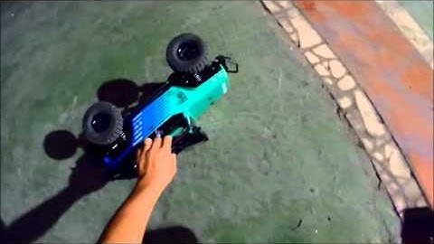 1st RC, 1st Run / Axial SCX10 Falken Edition