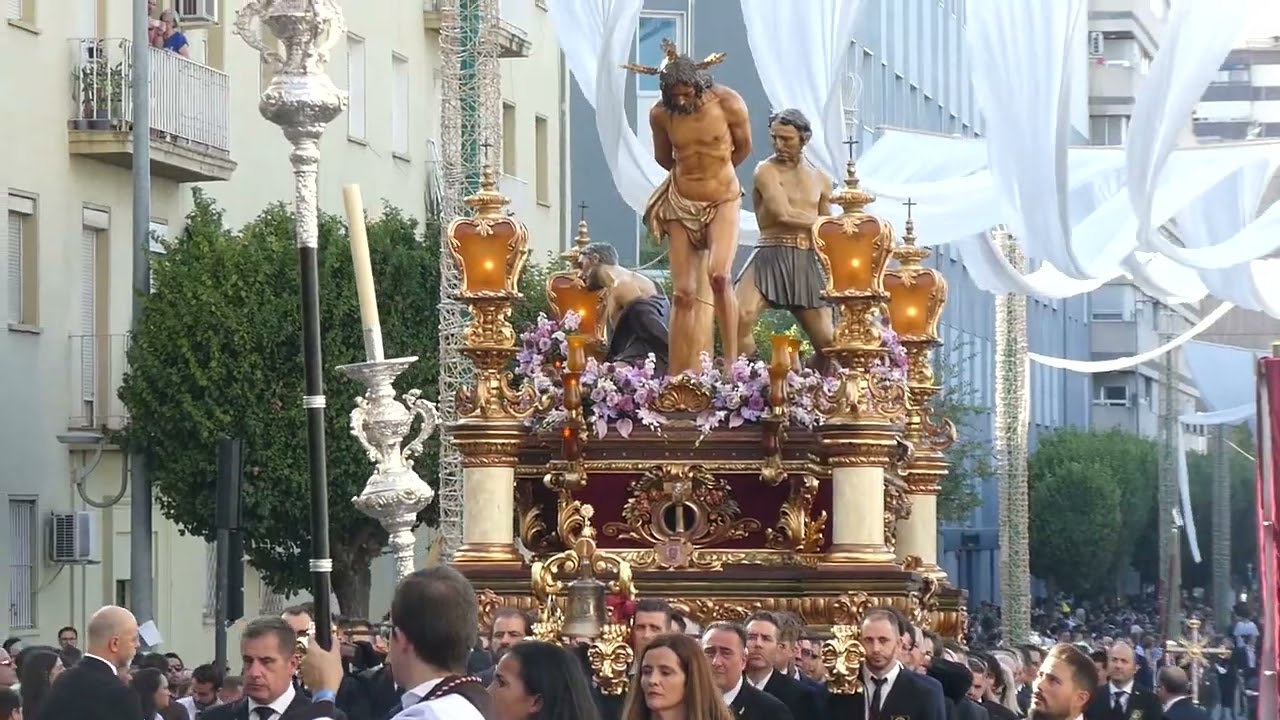 617 PROCESION MAGNA DE JAEN 4-10-2025 EL SEÑOR EN LA COLUMNA DE UBEDA