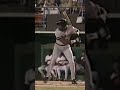 How MLB Barry Bonds stays inside the ball