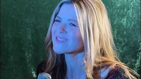 Patty's Page - Guest: Singer Christena Rich