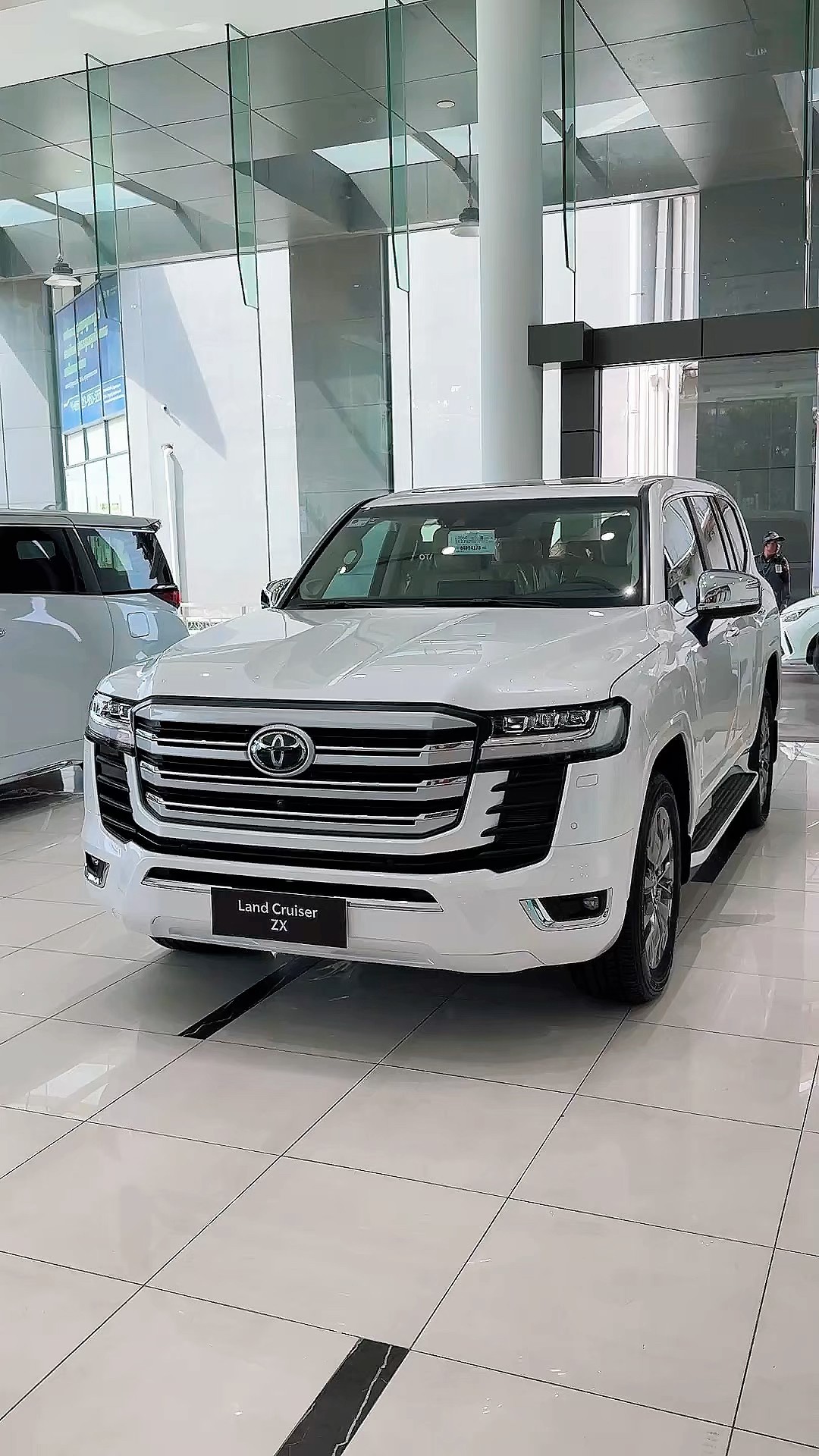 Toyota Land Cruiser ZX 2024 - YouTube