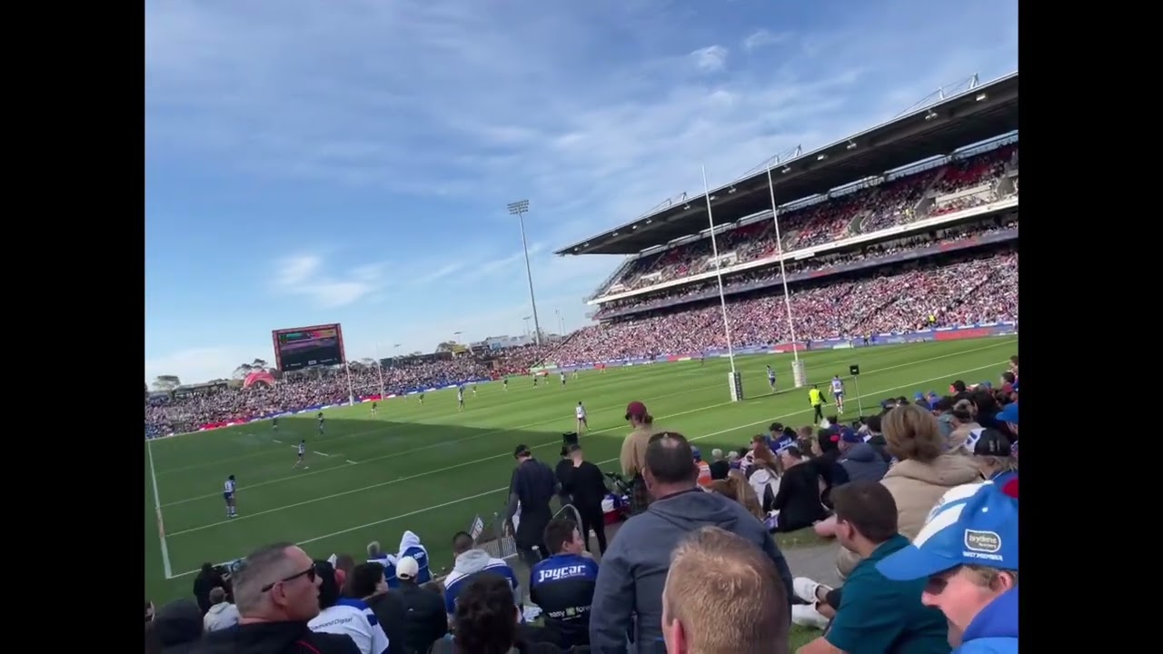 NRL game bulldogs vs Newcastle In MacDonald jones stadium at Broadmeadows, Newcastle NSW