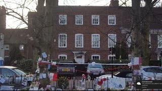 The Road to George Michael&#39;s London house in Highgate Village including the tribute area