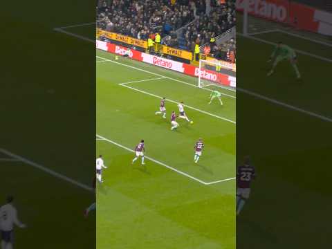 The Ball From Bruno Fernandes, The Finish From Benjamin Sesko 😍