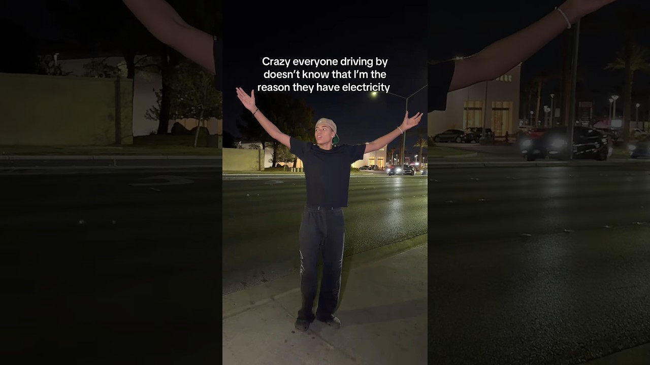 I’m the reason your phone is charged 🗿 #shorts #xiomar #funny