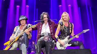 Alice Cooper - Poison live Sydney Pandemonium Rocks Festival (25/4/2024) Resimi