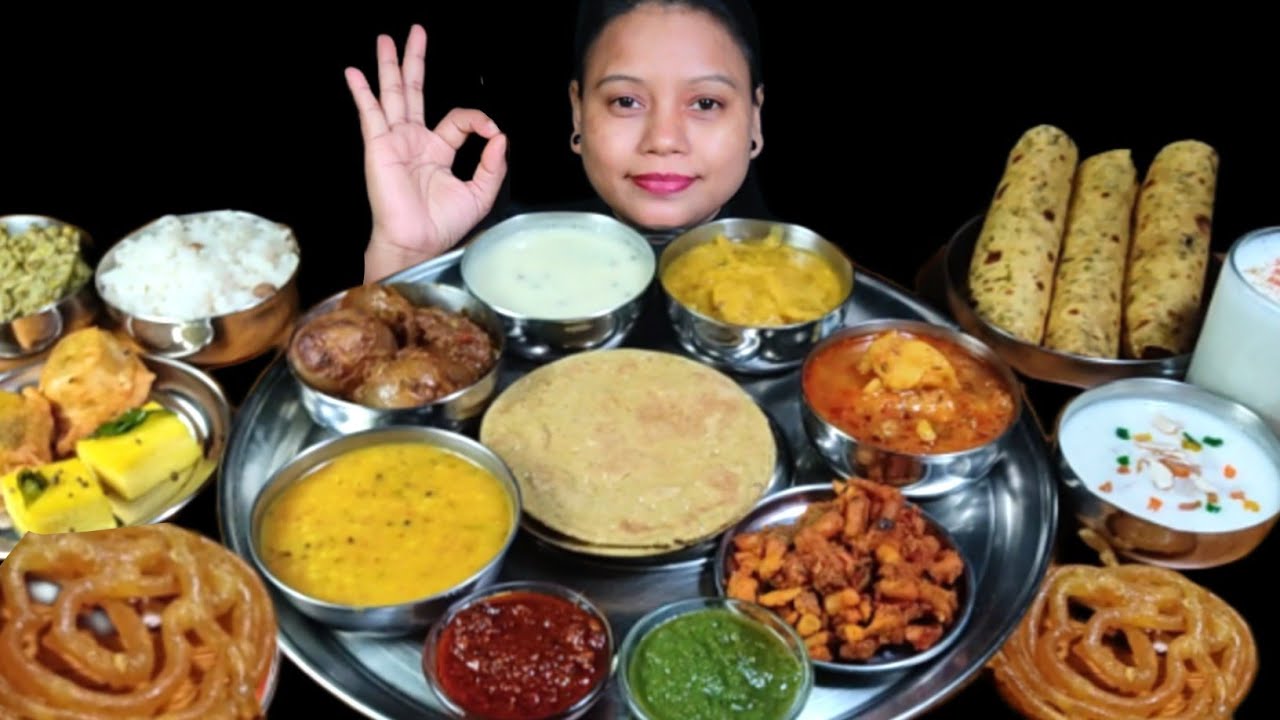 GUJARATI THALI MUKBANG, KATHIAWADI DAL, STUFFED ONION, DAL DHOKLI, KHICHDI, DHOKLA