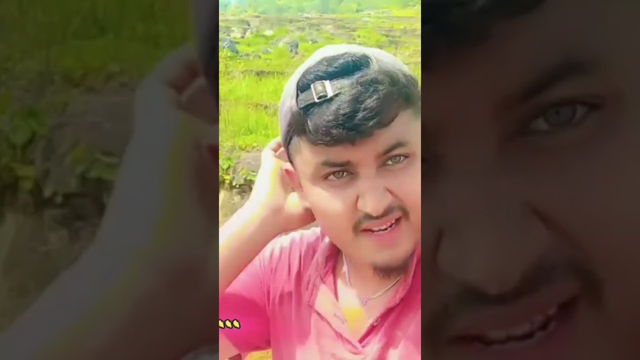 खेतमा काम गर्दै असार है।हिलो खेल्न आउनुहोला! 