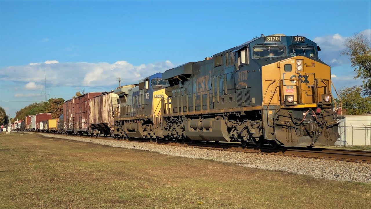 Sd70mac Rear Short Q409 with SD70MAC on the Rear - YouTube