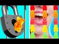 牢屋にお菓子を持ち込む変な方法 | なんでもどこにでも持ち込めちゃう11通りの面白い方法 By GOTCHA!