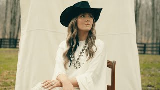Celebrity Alyssa Flaherty - Better Memory (Official Visualizer) Net Worth