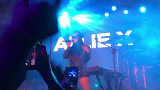 Allie X - Casanova live at Fabrique Club São Paulo, Brasil