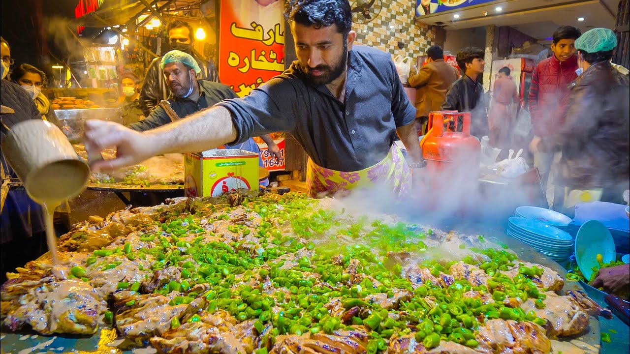 Pakistani Street Food - LAHORE