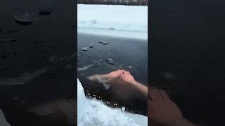 Interesting ice #satisfying #asmr #ice #fyp#oddlysatisfying