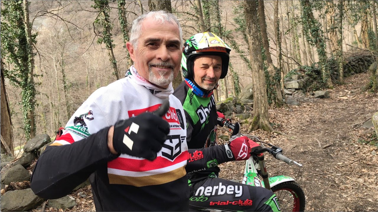 Trial entraînement au terrain du club RTF 38 les Clavaux ce mois de mars 2025 . 4K