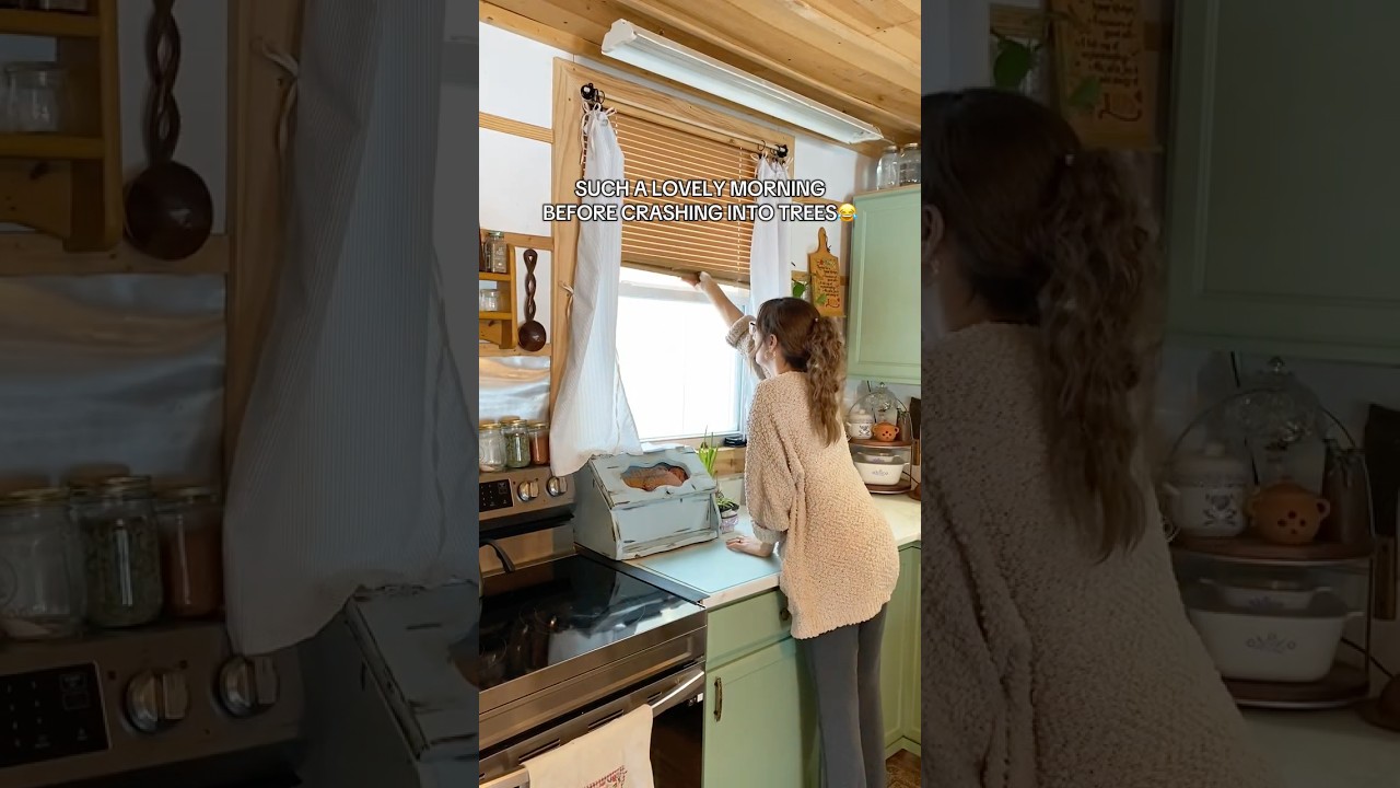 Давайте устроимся поудобнее, выпьем кофе и ляжем спать! 😅 