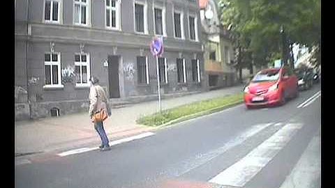 Nieodpowiedzialni kierowcy - lubuska policja interweniuje